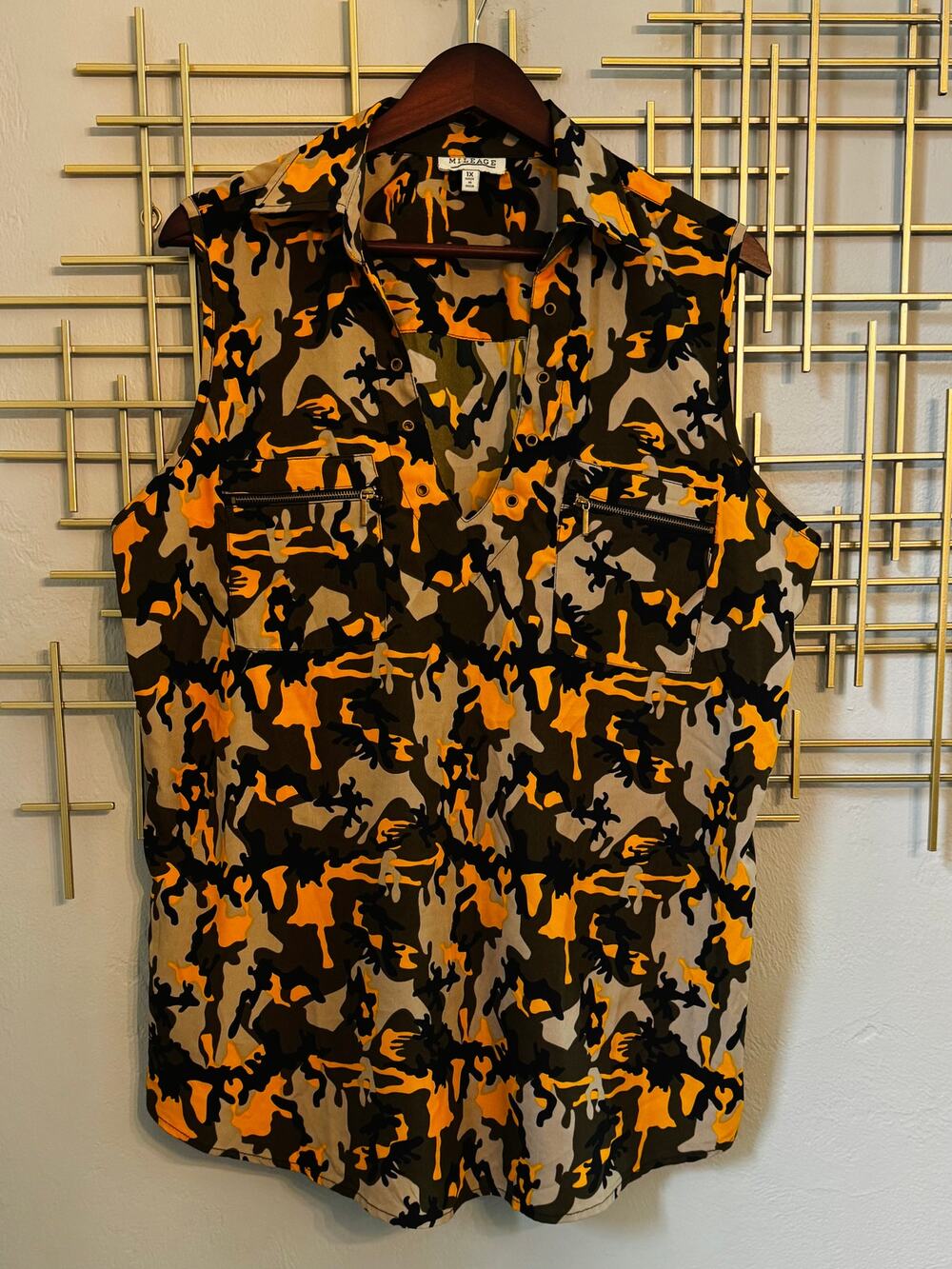Mileage 1X Orange Camo Utility Vest Zip Pocket Plus Size